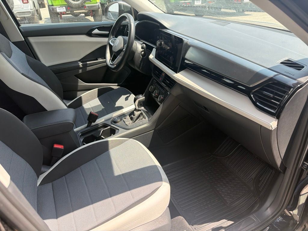 2025 Volkswagen Taos 1.5T S