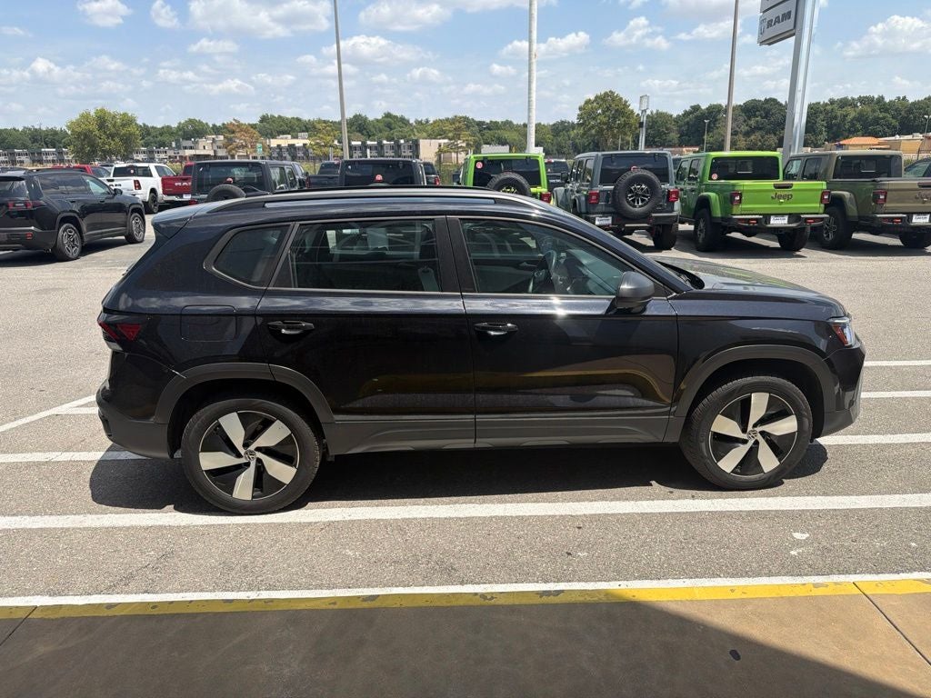 2025 Volkswagen Taos 1.5T S