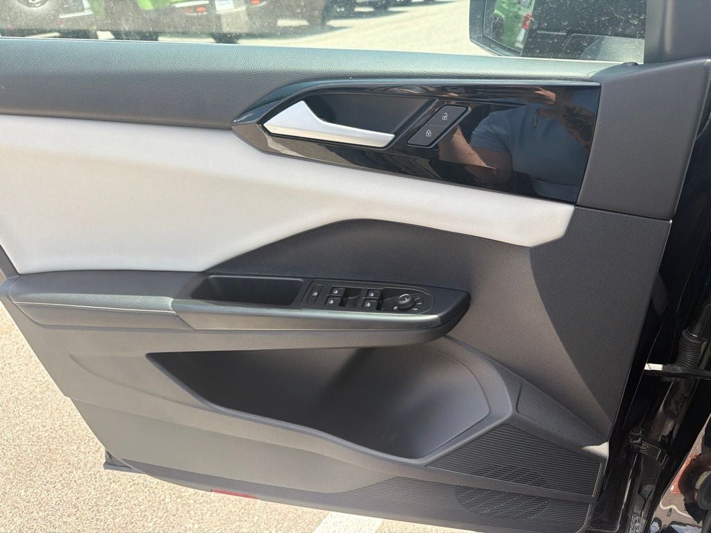 2025 Volkswagen Taos 1.5T S