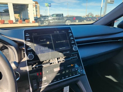 2022 Toyota Avalon XLE