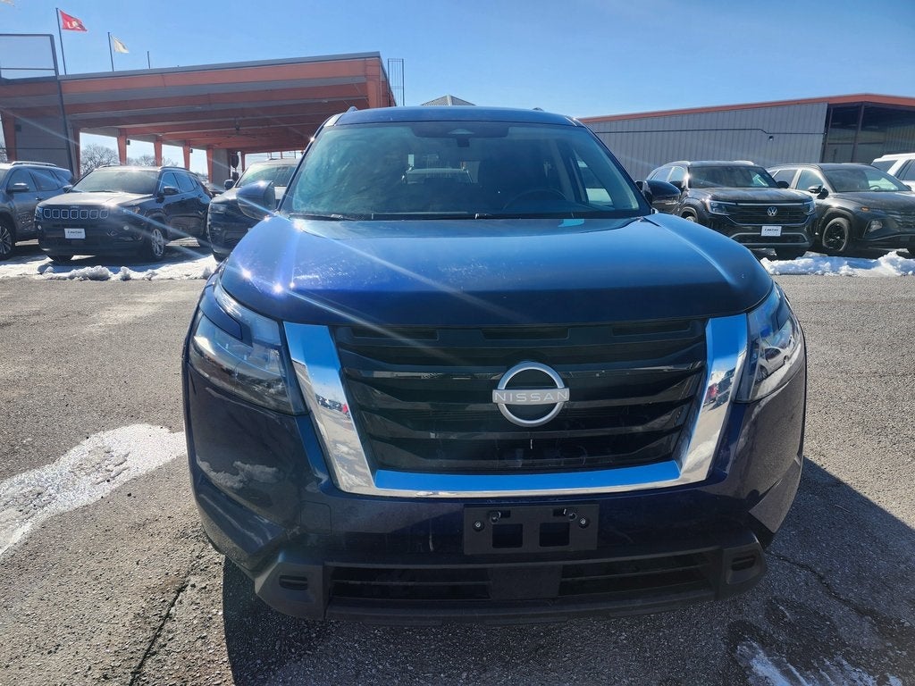 2025 Nissan Pathfinder SV FWD