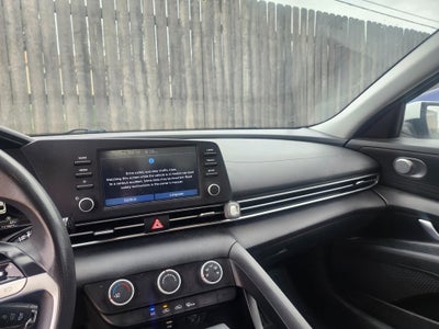 2021 Hyundai Elantra SE