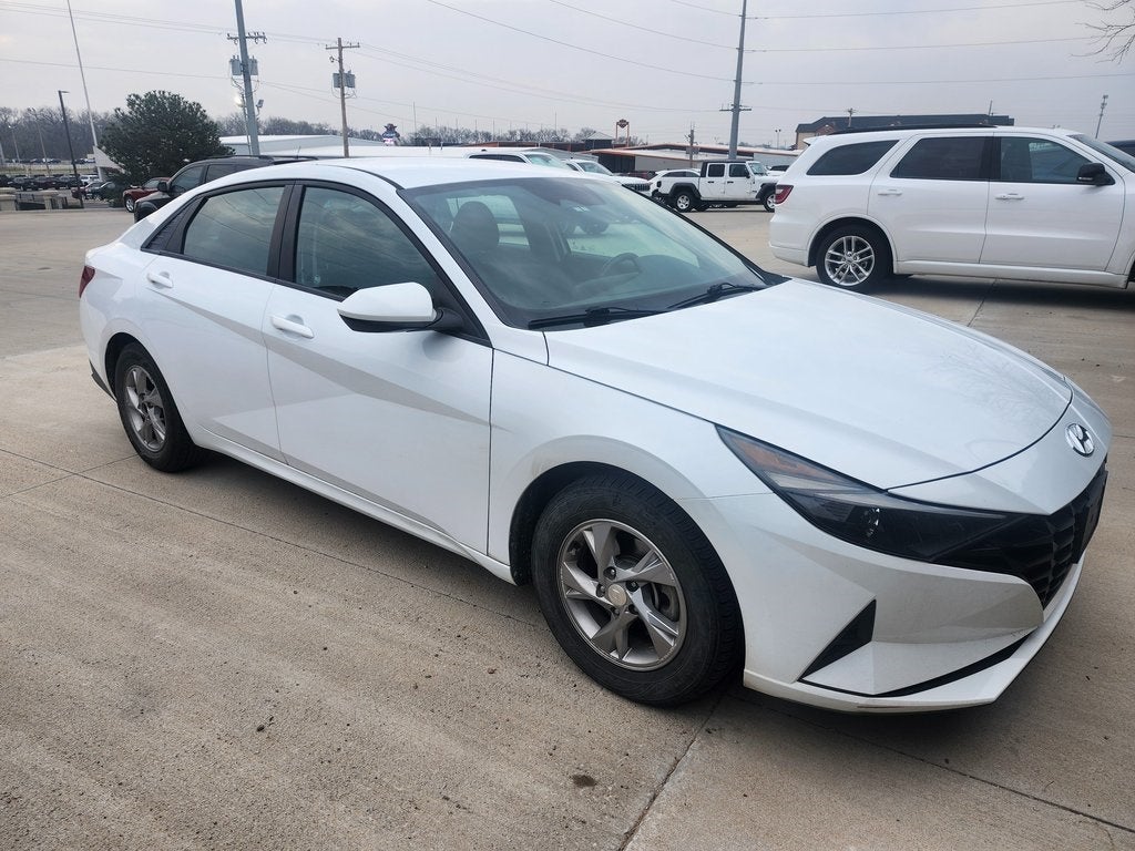 2021 Hyundai Elantra SE