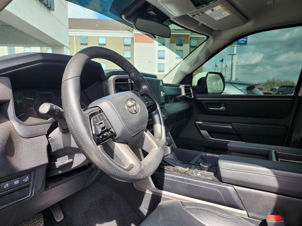 2023 Toyota Tundra 4WD SR5