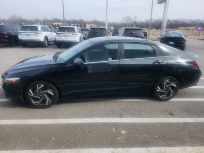 2025 Hyundai Elantra SEL Convenience