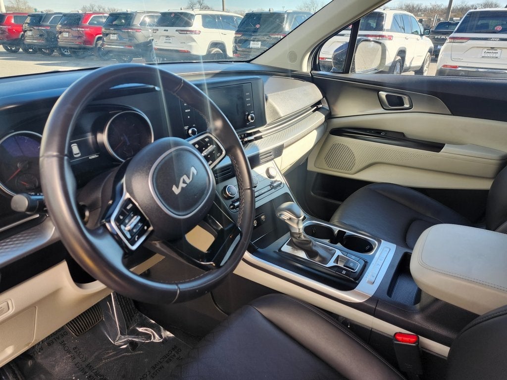 2024 Kia Carnival MPV LX Seat Package