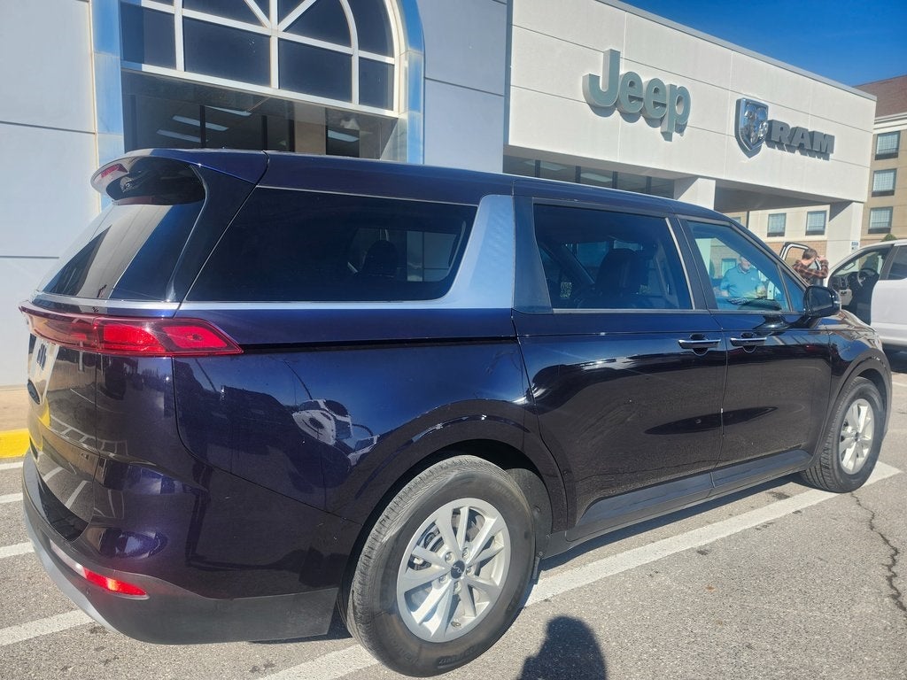 2024 Kia Carnival MPV LX Seat Package