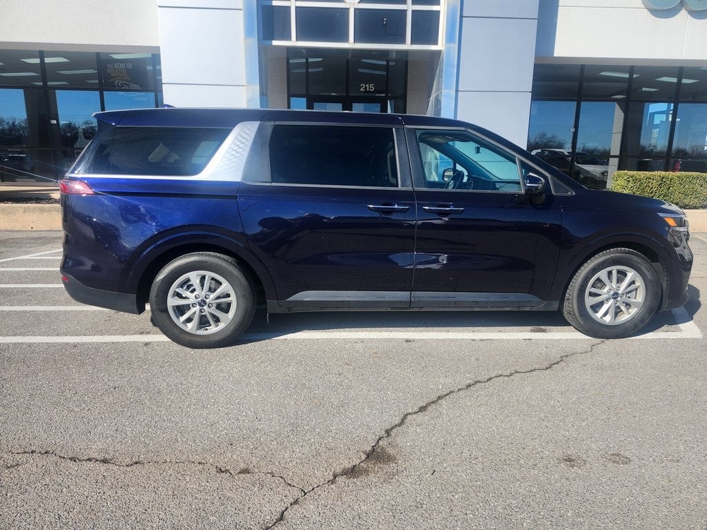 2024 Kia Carnival MPV LX Seat Package