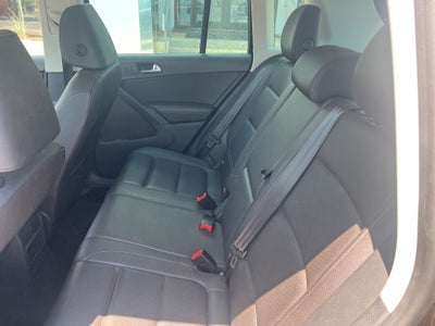 2014 Volkswagen Tiguan SE