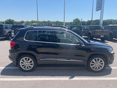 2014 Volkswagen Tiguan SE