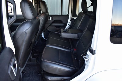 2023 Jeep Wrangler Sahara 4xe w/Body Colored Hard Top