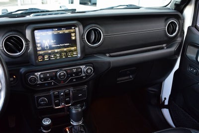 2023 Jeep Wrangler Sahara 4xe w/Body Colored Hard Top