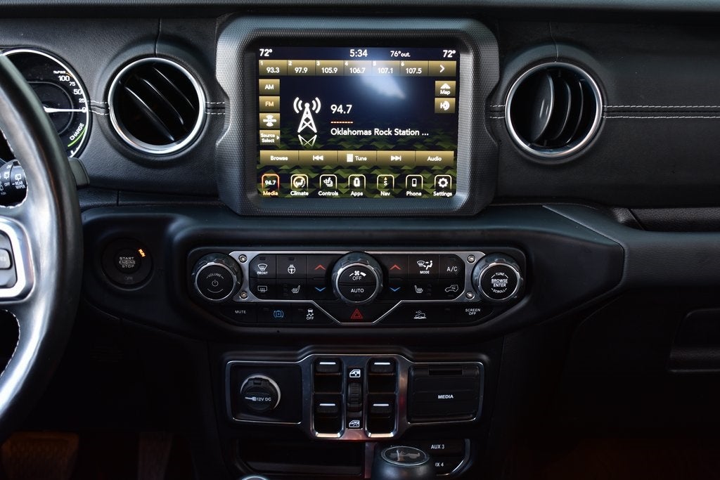 2023 Jeep Wrangler Sahara 4xe w/Body Colored Hard Top