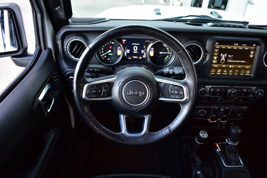 2023 Jeep Wrangler Sahara 4xe w/Body Colored Hard Top