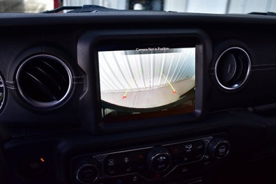 2023 Jeep Wrangler Sahara 4xe w/Body Colored Hard Top