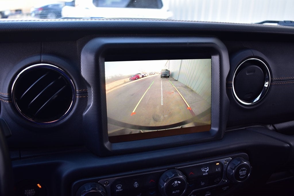 2022 Jeep Wrangler Unlimited Sahara High Altitude 4xe w/Sky Touch Roof