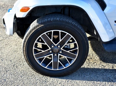 2022 Jeep Wrangler Unlimited Sahara 4xe Sky Touch Roof