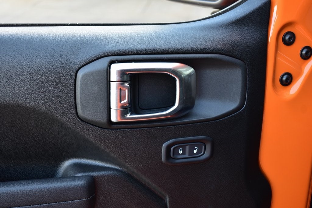 2025 Jeep Wrangler Sport 2-Door 4x4