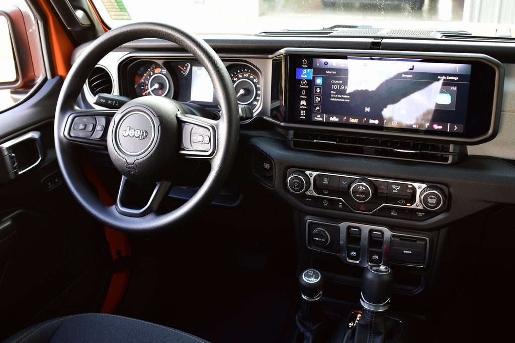 2025 Jeep Wrangler Sport 2-Door 4x4