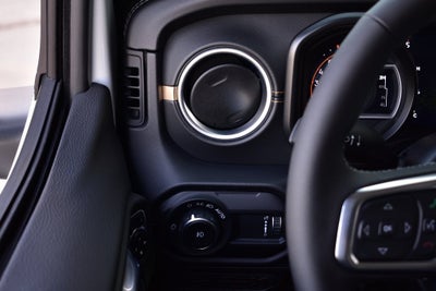 2025 Jeep Wrangler Sahara 4-Door 4x4