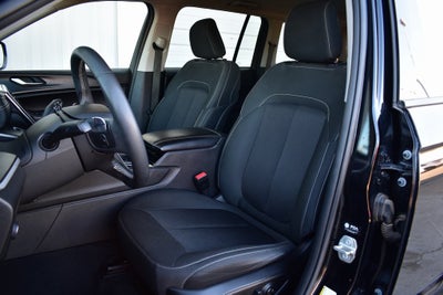 2023 Jeep Grand Cherokee Laredo 4x4