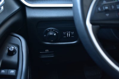 2023 Jeep Grand Cherokee Laredo 4x4