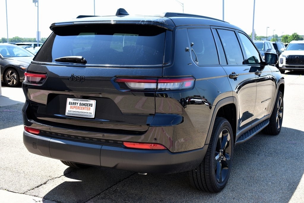 2025 Jeep Grand Cherokee L Altitude X 4x4