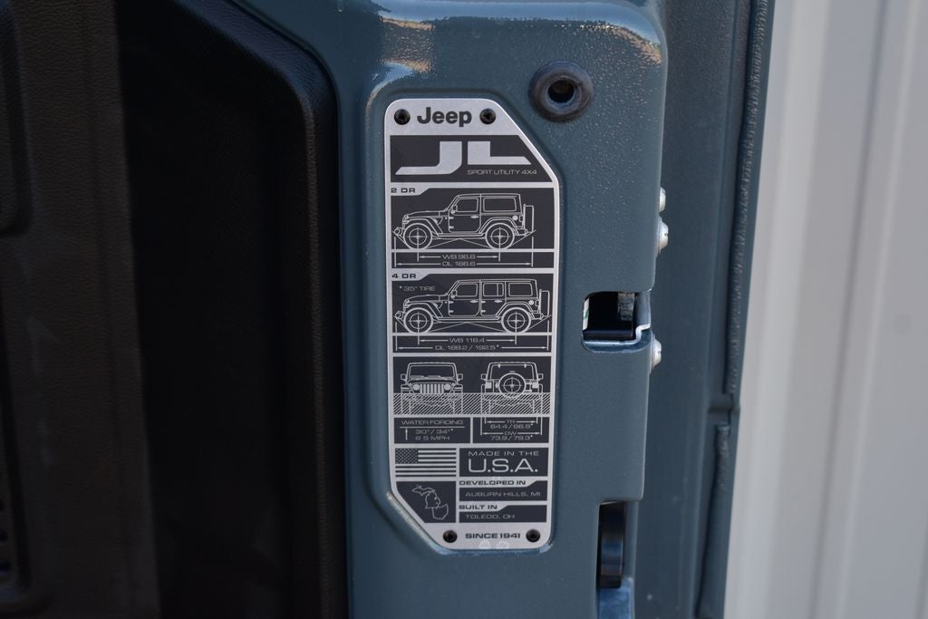 2025 Jeep Wrangler Sahara 4xe