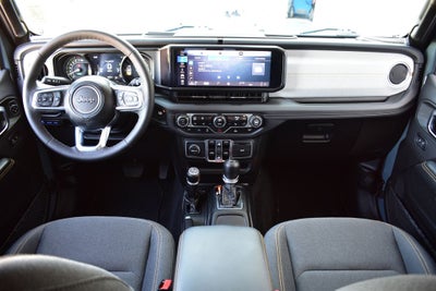 2025 Jeep Wrangler Sahara 4xe