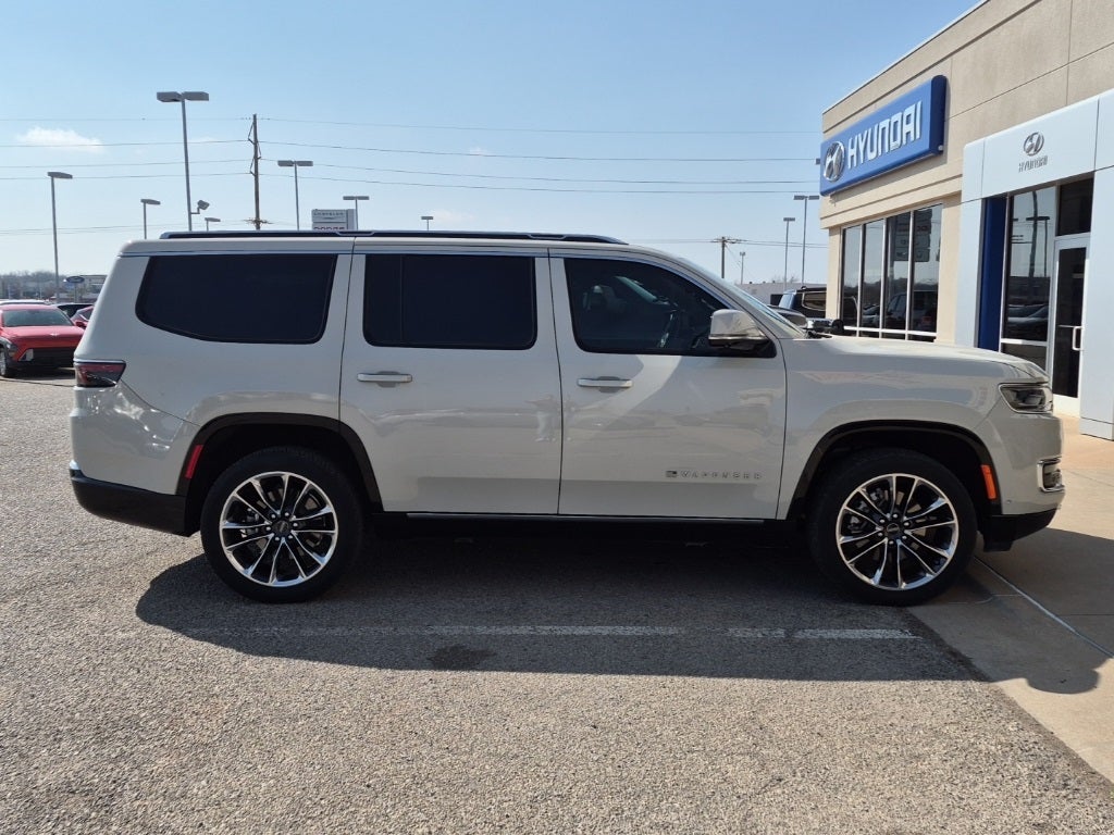 2022 Jeep Wagoneer Series III
