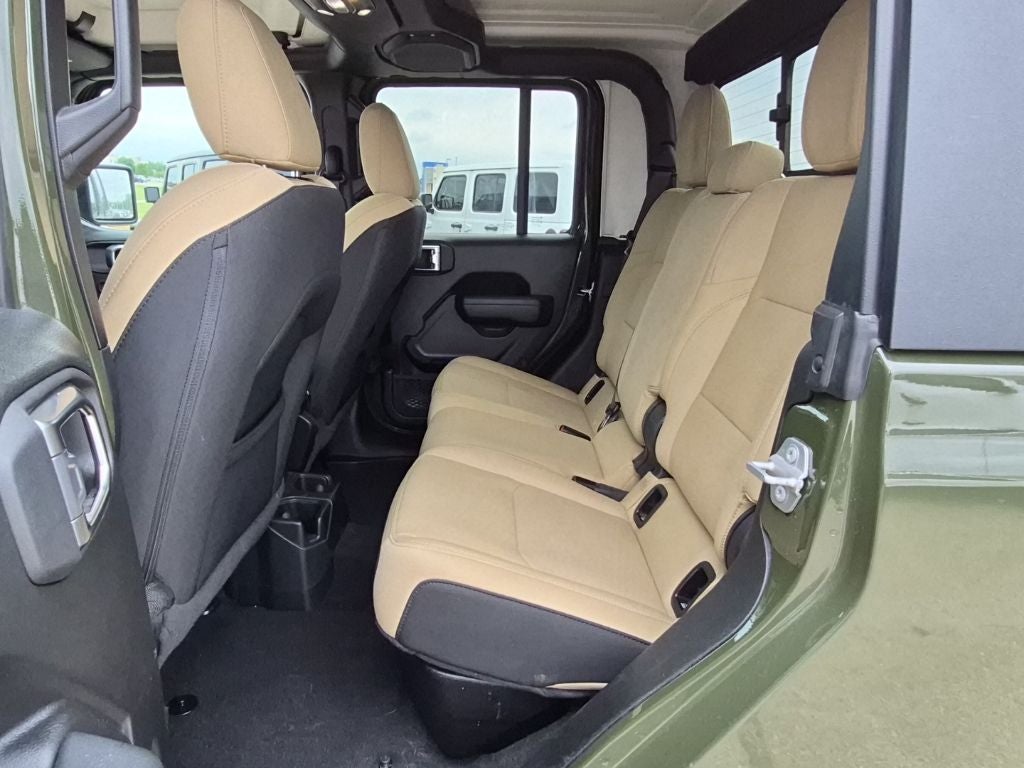 2022 Jeep Gladiator Willys