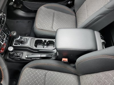 2025 Jeep Gladiator Mojave 4x4