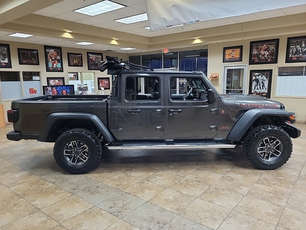 2025 Jeep Gladiator Mojave 4x4