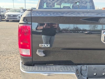 2020 RAM 1500 Classic SLT Crew Cab 4x4