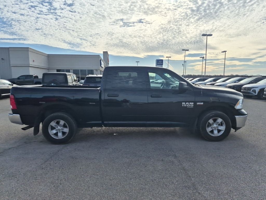 2020 RAM 1500 Classic SLT Crew Cab 4x4