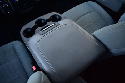 2020 RAM 1500 Classic SLT Crew Cab 4x4 w/5.7L Hemi