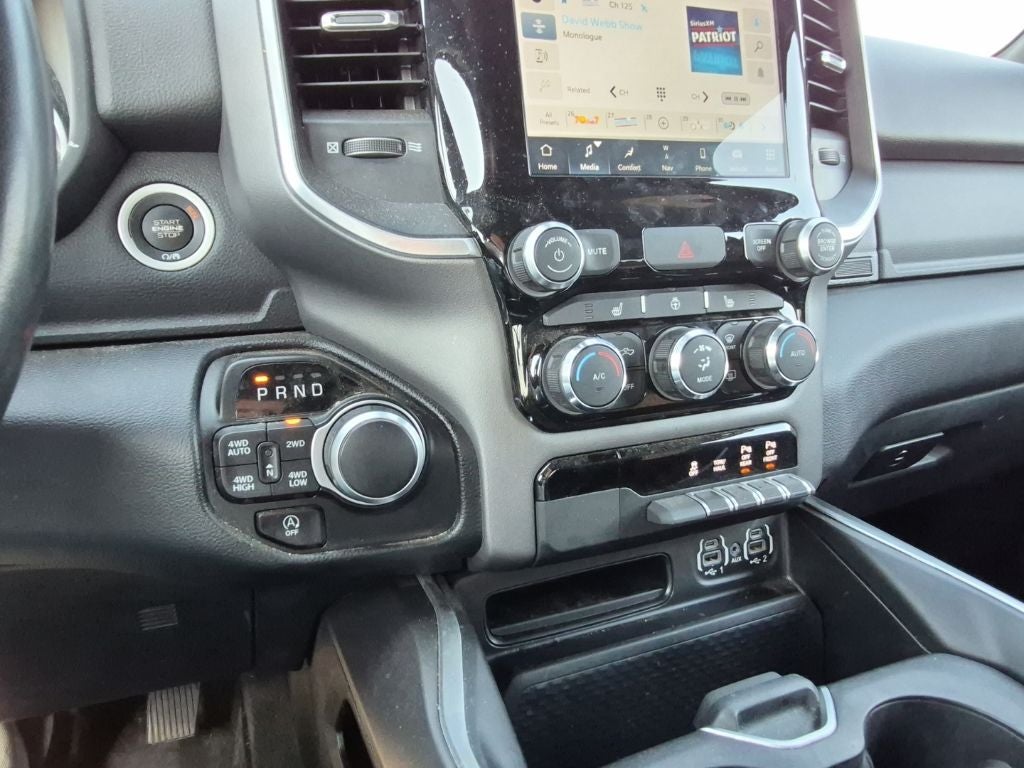 2022 RAM 1500 Big Horn/Lone Star Crew Cab 4x4 w/3.6L V6