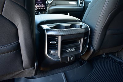 2025 RAM 1500 Big Horn/Lone Star Crew Cab 4x4 5'7" Box