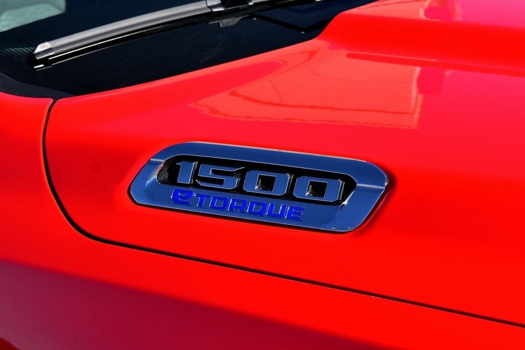 2025 RAM 1500 Big Horn/Lone Star Crew Cab 4x4 5'7" Box