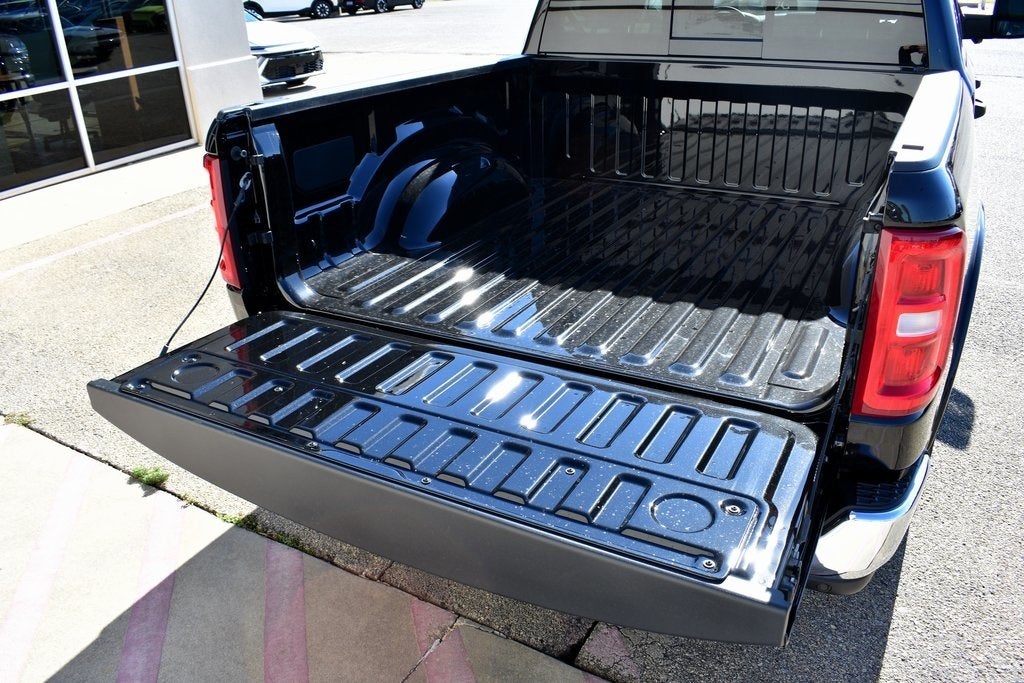 2025 RAM 1500 Big Horn/Lone Star Crew Cab 4x4 5'7" Box