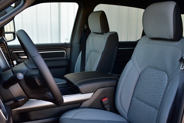 2025 RAM 1500 Big Horn/Lone Star Crew Cab 4x4 5'7" Box