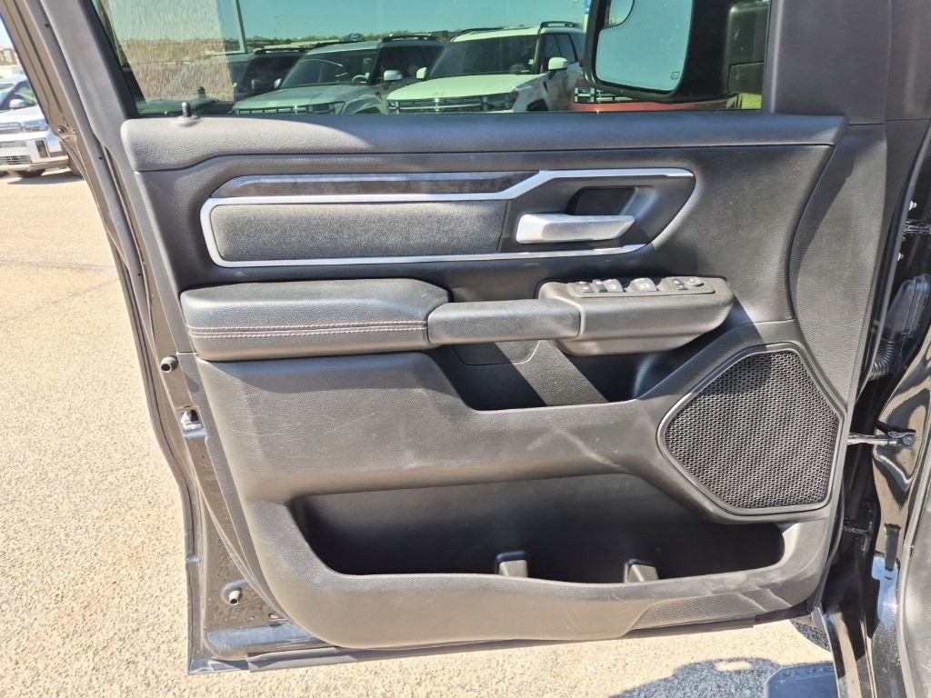 2022 RAM 1500 Big Horn/Lone Star Crew Cab 4x4 w/3.0L V6 EcoDiesel