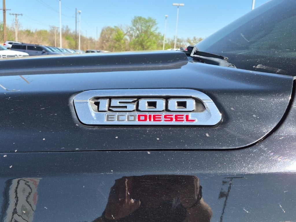 2022 RAM 1500 Big Horn/Lone Star Crew Cab 4x4 w/3.0L V6 EcoDiesel