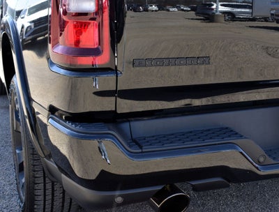 2026 RAM 1500 Big Horn/Lone Star Crew Cab 4x4 Night Edition w/5.7L Hemi