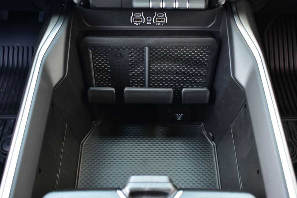 2026 RAM 1500 Big Horn/Lone Star Crew Cab 4x4 Night Edition w/5.7L Hemi