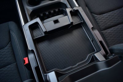 2026 RAM 1500 Big Horn/Lone Star Crew Cab 4x4 Night Edition w/5.7L Hemi