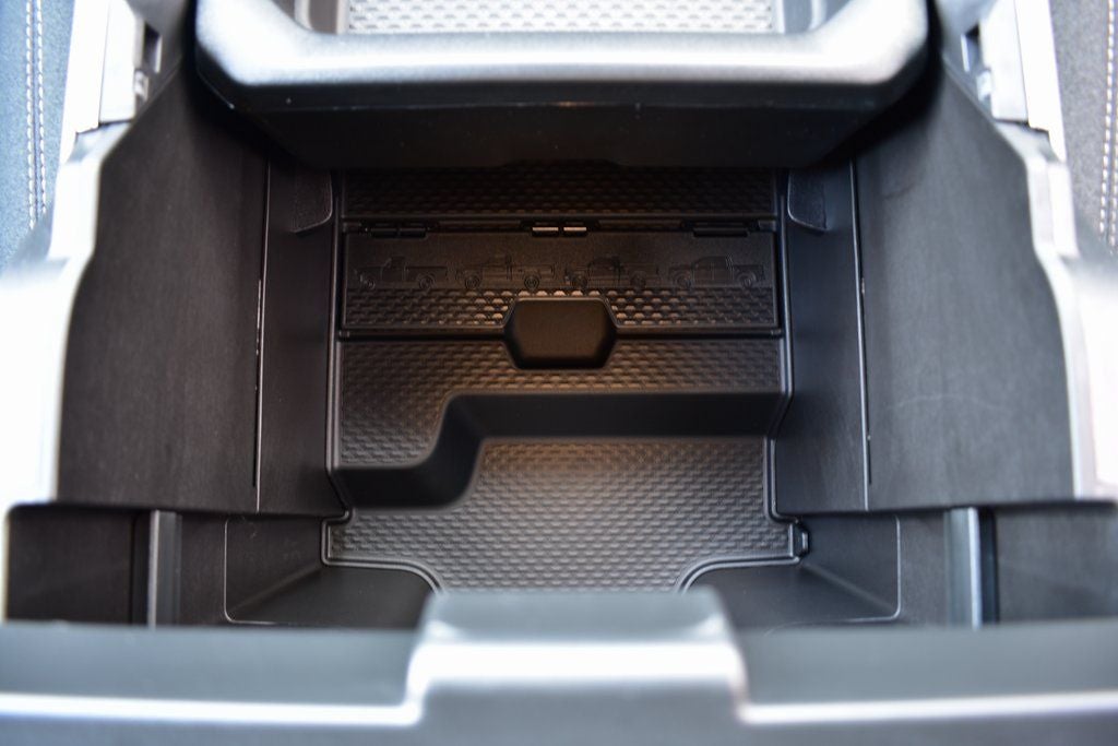 2026 RAM 1500 Big Horn/Lone Star Crew Cab 4x4 Night Edition w/5.7L Hemi