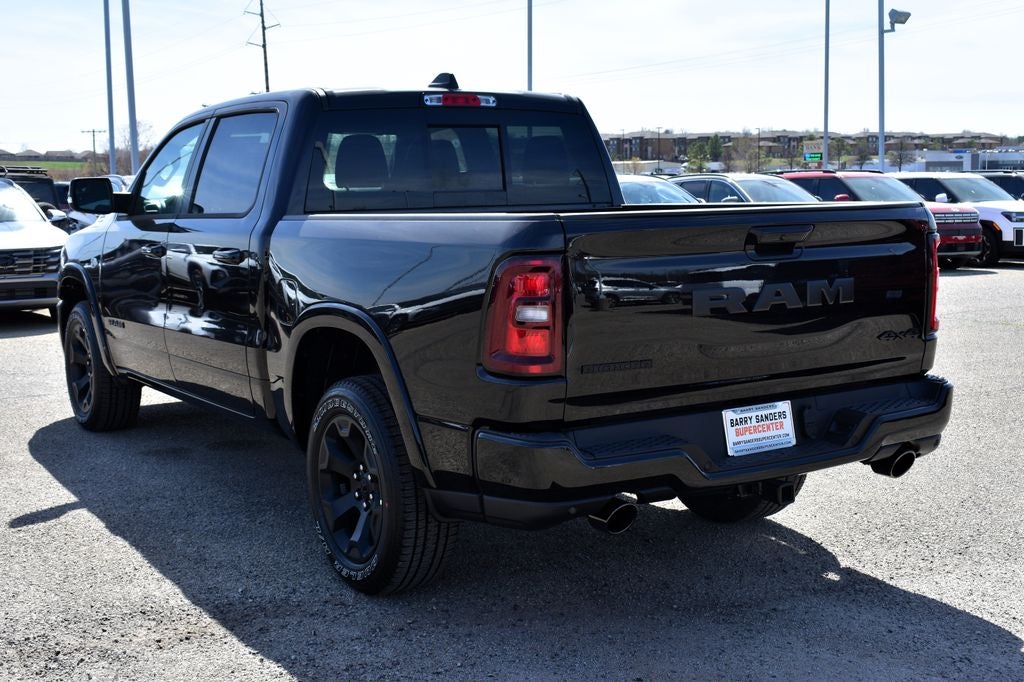 2026 RAM 1500 Big Horn/Lone Star Crew Cab 4x4 Night Edition w/5.7L Hemi