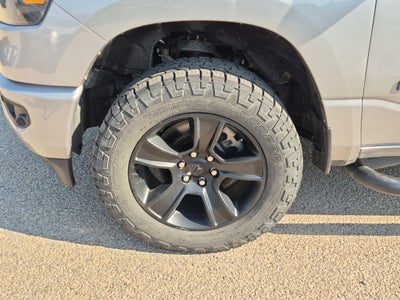 2021 RAM 1500 Big Horn/Lone Star Crew Cab 4x4 Night Edition w/5.7L Hemi eTorque