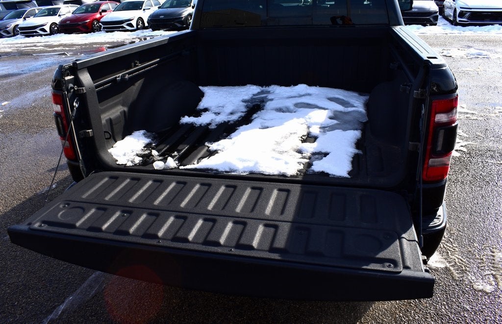 2023 RAM 1500 Big Horn/Lone Star Crew Cab 4x4 Night Edition